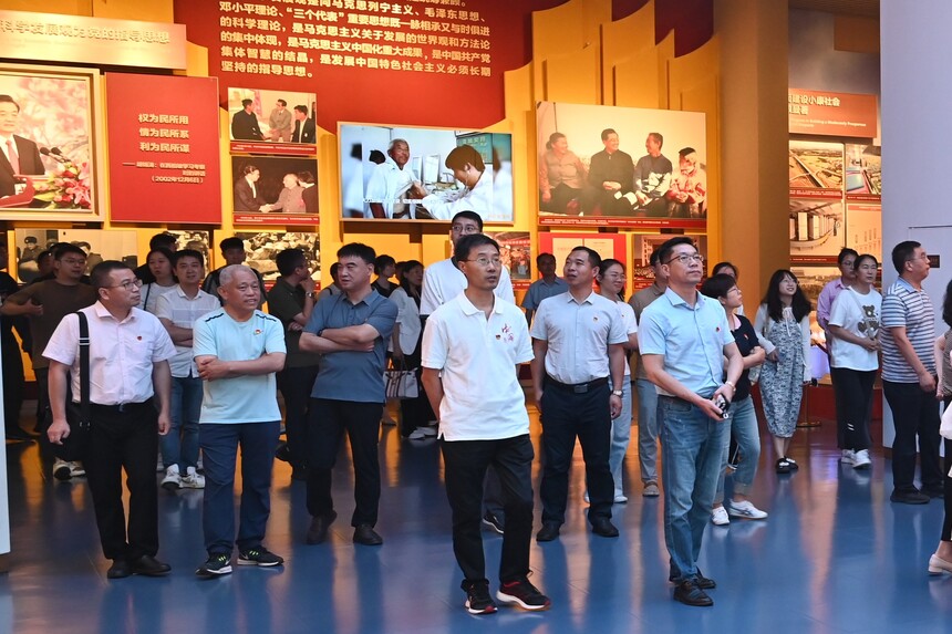 1721271142638392.jpg 1721271142638392.jpg